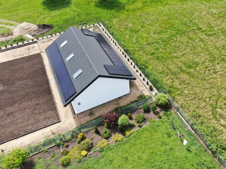 Instalacja fotowoltaiczna 9,8 kWp - Grzybowo