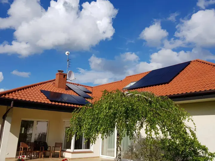 Instalacja fotowoltaiczna 9,72 kWp - Mierzyn