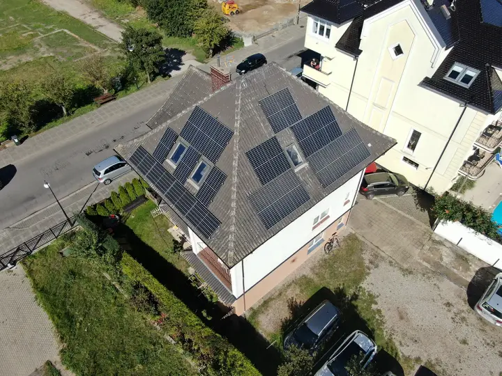 Instalacja fotowoltaiczna 9,96 kWp - Rewal